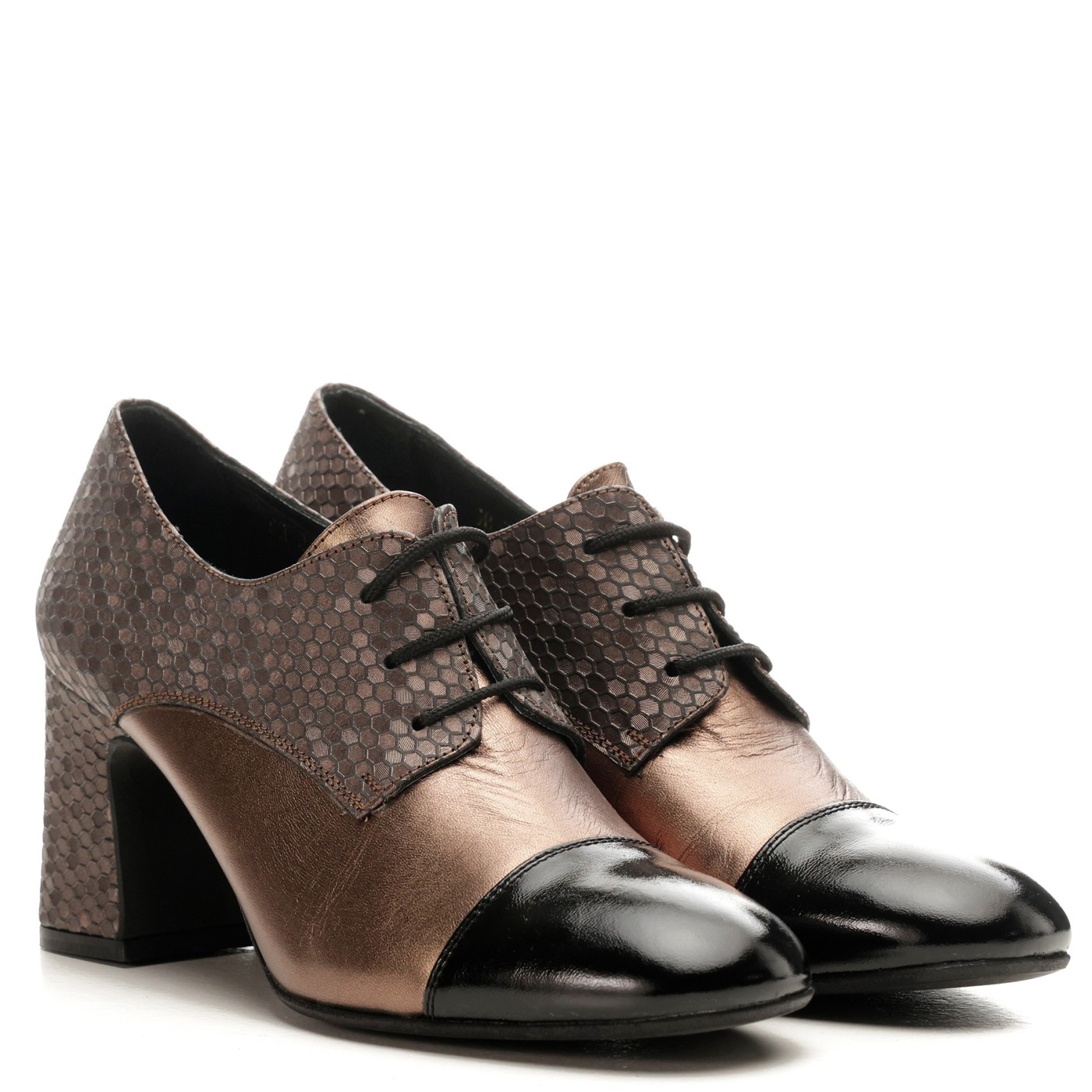 ΓΟΒΕΣ 2334-REINA BROWN