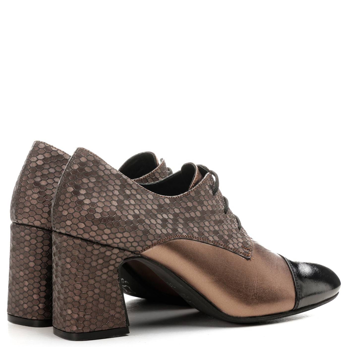 ΓΟΒΕΣ 2334-REINA BROWN