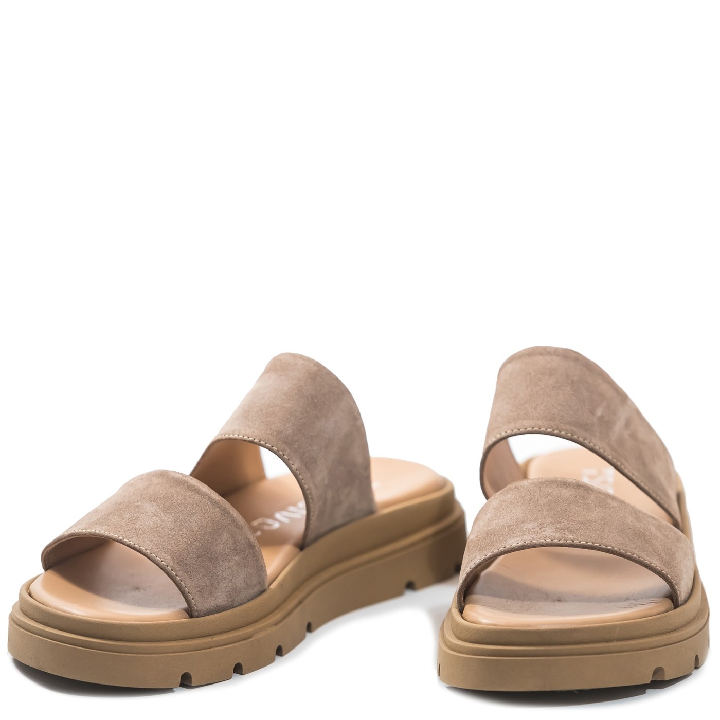 FLATFORM 2025-BOBBI TAUPE